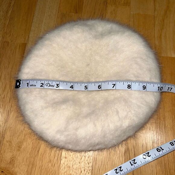 Vintage Women’s Angora Wool Blend Ivory Baret Hat‎ Preppy Old Money Winter main image 5